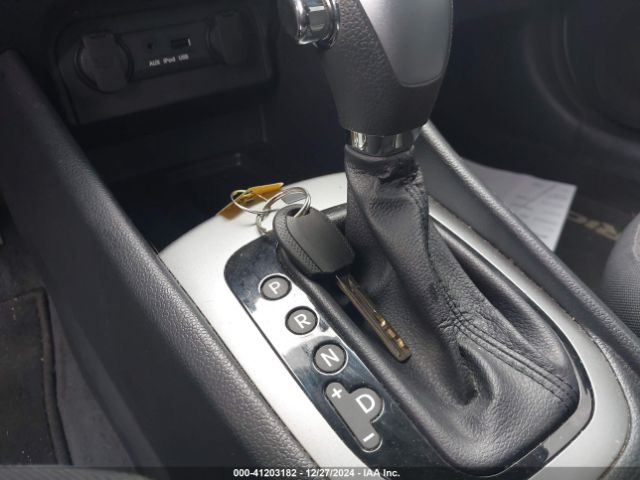 KNADM5A33E6406657 KIA RIO LX