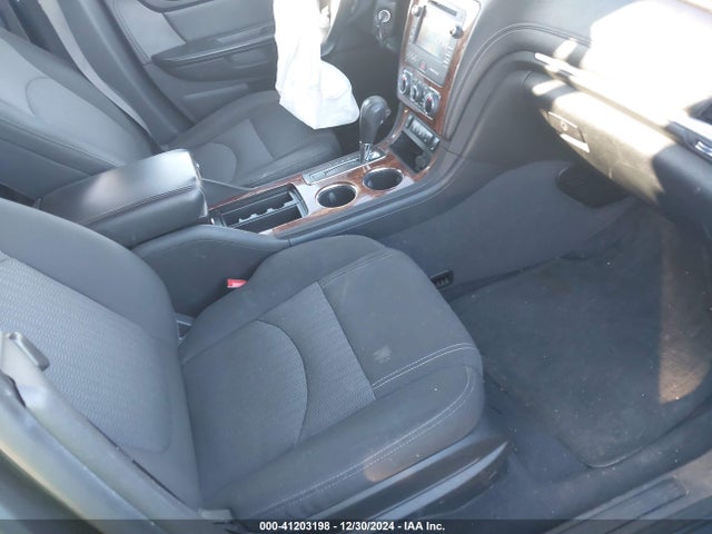 1GNKRHKD0EJ121861 Chevrolet Traverse 2lt