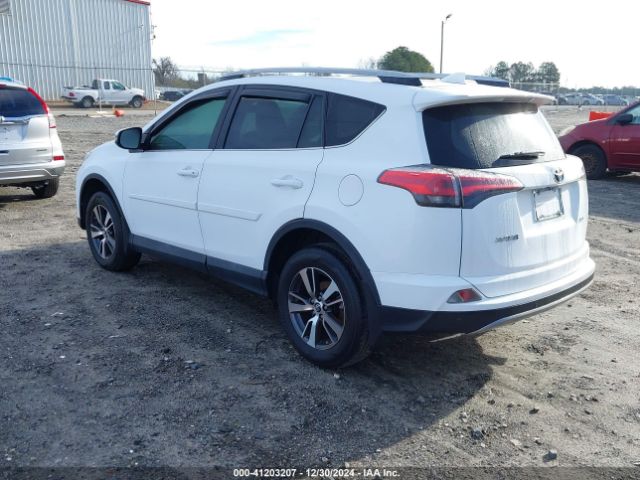 2T3WFREV8HW317906 Toyota Rav4 Xle