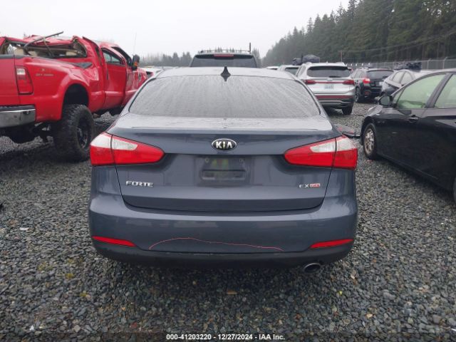 KNAFX4A81F5322477 KIA FORTE EX