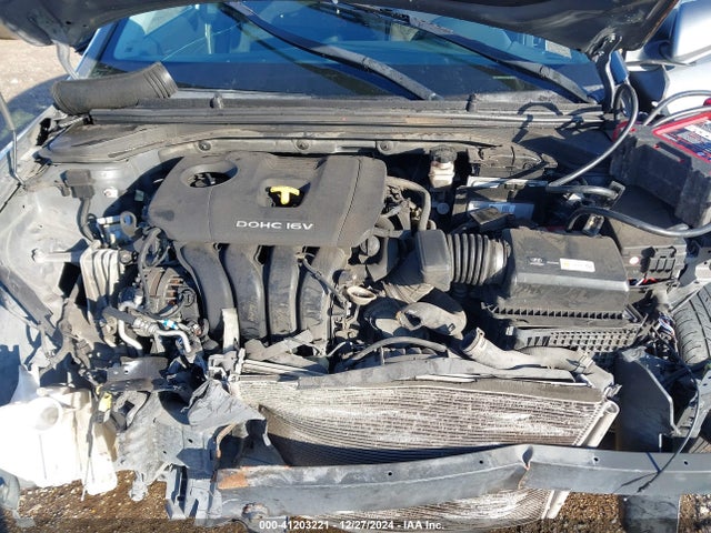 Hyundai ELANTRA SEL 2018 KMHD84LF8JU496804 Image 10