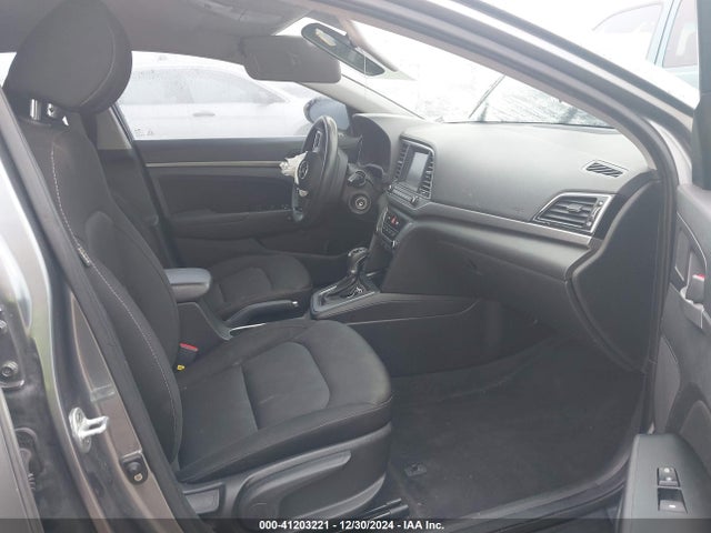 Hyundai ELANTRA SEL 2018 KMHD84LF8JU496804 Image 5