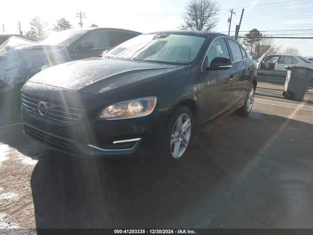 Volvo S60 T5 2014 YV1612FS0E2281489 Image 2