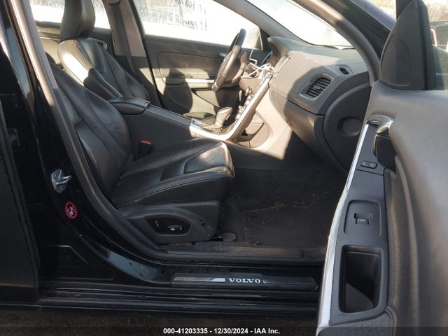 Volvo S60 T5 2014 YV1612FS0E2281489 Image 5