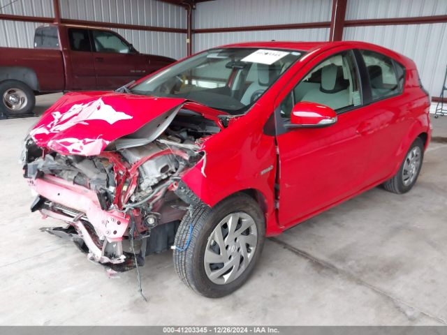 JTDKDTB33F1581101 Toyota Prius C One