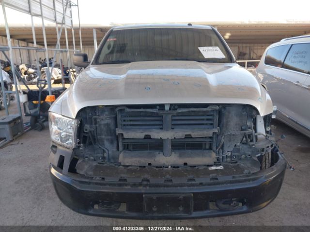3C6JR7AG5JG310678 RAM 1500 Tradesman  4x4 6'4 Box