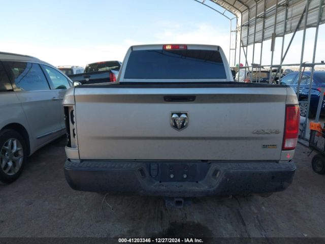 3C6JR7AG5JG310678 RAM 1500 Tradesman  4x4 6'4 Box