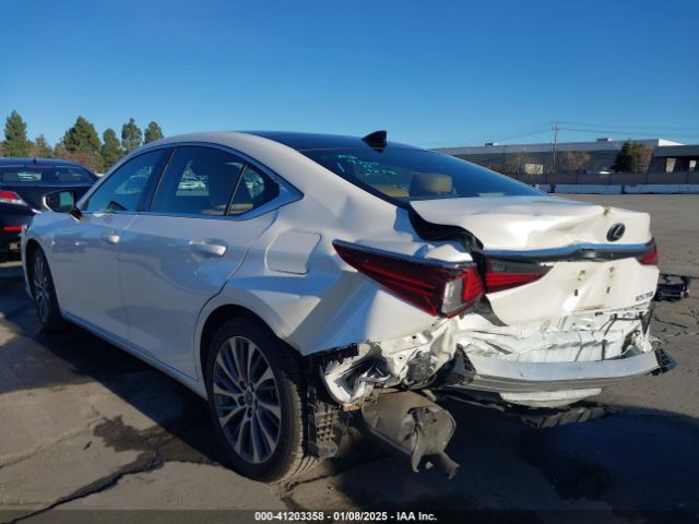 58ABZ1B14KU021072 Lexus ES 350
