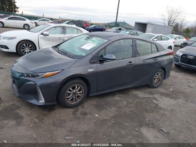 JTDKARFP9H3000863 Toyota Prius Prime Premium