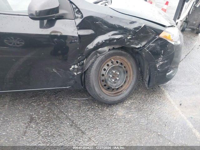 Toyota COROLLA LE 2017 5YFBURHE3HP651173 Image 6