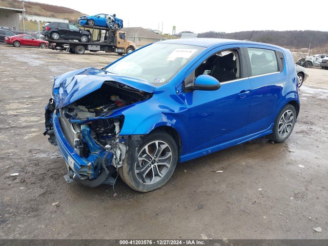 Chevrolet Sonic 2020 1G1JD6SB1L4139893 Image 2
