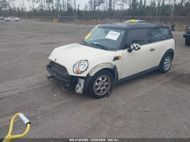 2012 MINI COOPER CLUBMAN WMWZF3C59CT489125 Photo 1