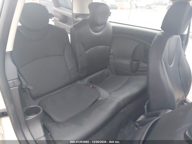 2012 MINI COOPER CLUBMAN WMWZF3C59CT489125 Photo 7
