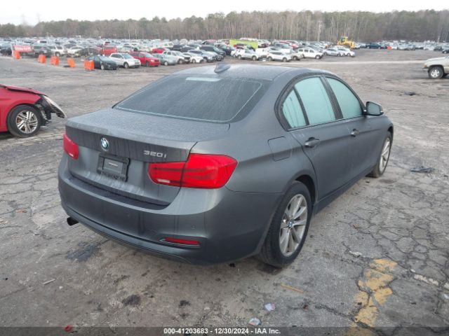 WBA8E1G54GNT35610 BMW 320i