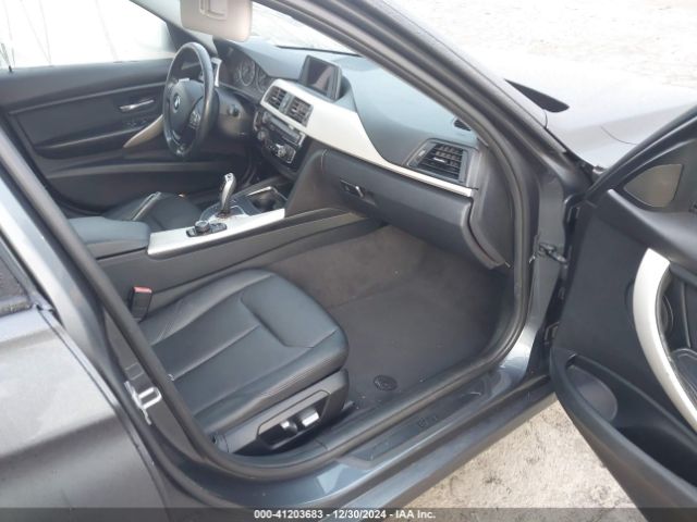 WBA8E1G54GNT35610 BMW 320i