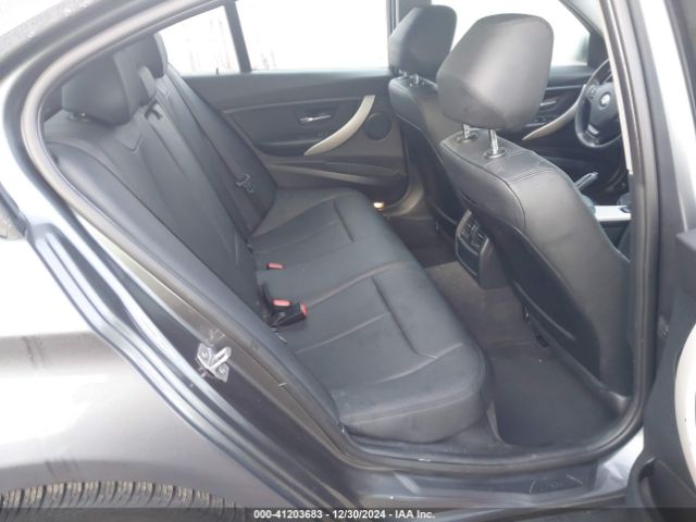 WBA8E1G54GNT35610 BMW 320i