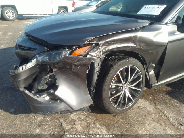 4T1G11AK4MU447717 Toyota CAMRY SE