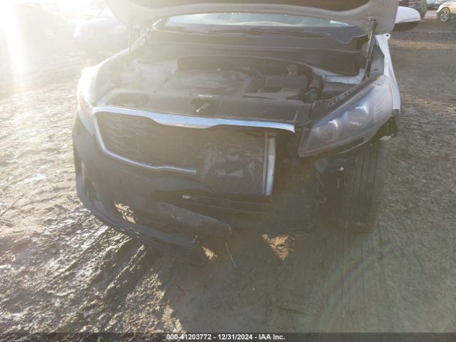 5XYPGDA52LG636607 KIA Sorento 3.3l Lx
