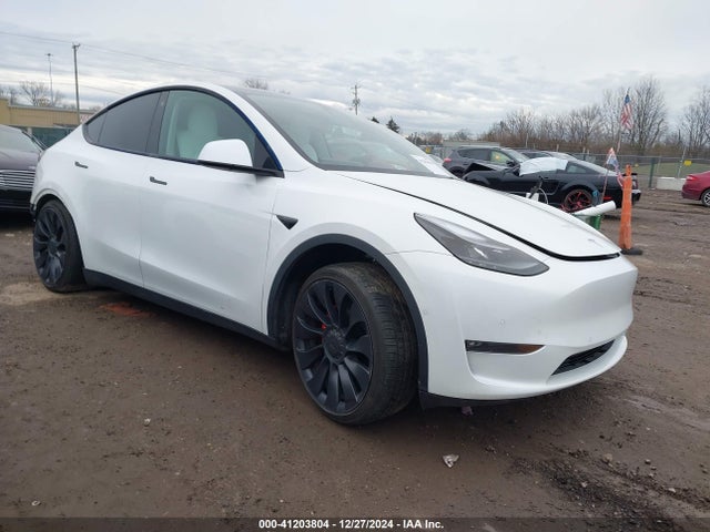 2022 TESLA MODEL Y 7SAYGDEF7NF367203 Photo 0