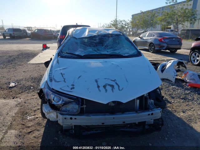 JTNKARJE1JJ563215 Toyota COROLLA IM