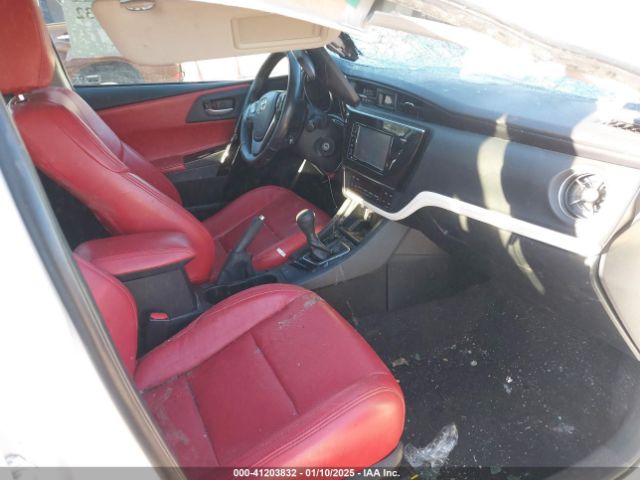 JTNKARJE1JJ563215 Toyota COROLLA IM