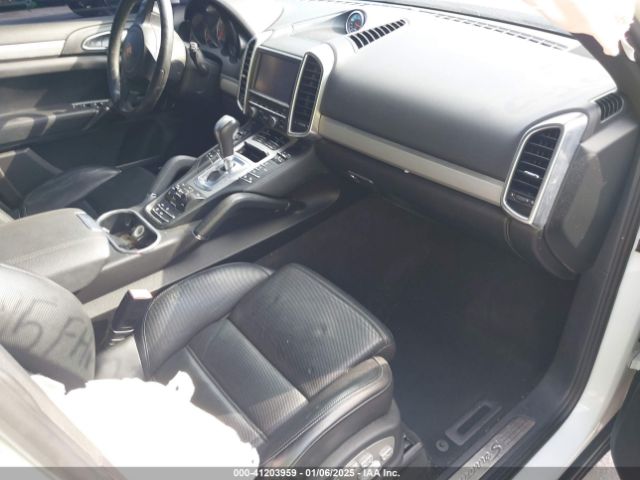 2012 PORSCHE CAYENNE WP1AB2A29CLA46695 Photo 4