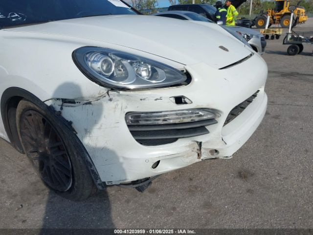 2012 PORSCHE CAYENNE WP1AB2A29CLA46695 Photo 5