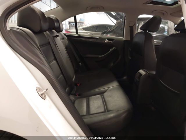 3VWL07AJ4GM386794 Volkswagen Jetta 1.8t Sel