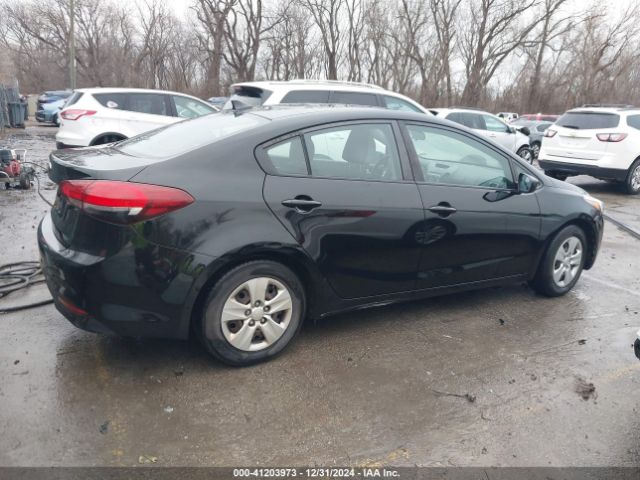 3KPFK4A71HE142447 KIA FORTE LX