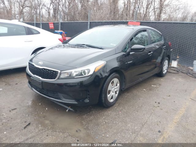 3KPFK4A71HE142447 KIA FORTE LX