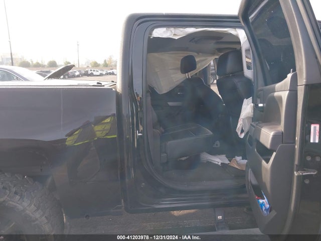 3GCUKSECXHG440566 Chevrolet Silverado 1500 2lz