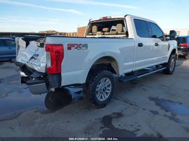 Ford F-250 Xlt 2017 1FT7W2BTXHEE20668 Image 4