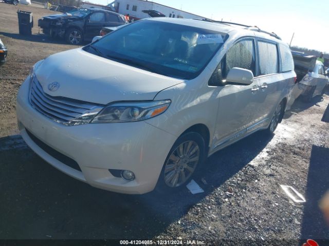 2017 TOYOTA SIENNA 5TDYZ3DCXHS846062 Photo 1