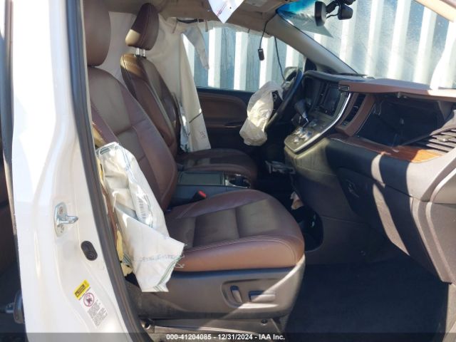 2017 TOYOTA SIENNA 5TDYZ3DCXHS846062 Photo 4