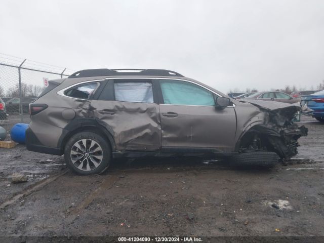 4S4BTANC7R3204729 Subaru Outback Limited