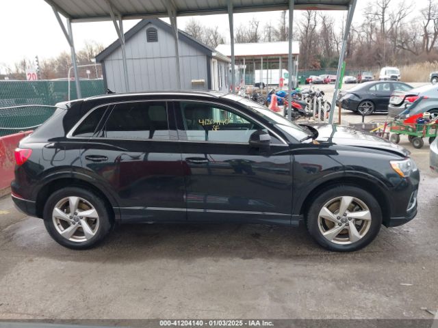 WA1AECF35K1085241 Audi Q3 2.0t Premium