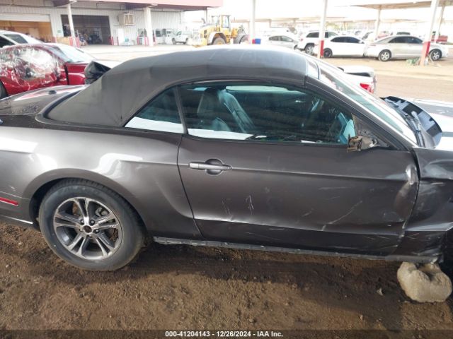 1ZVBP8EM0E5306931 Ford Mustang V6 Premium