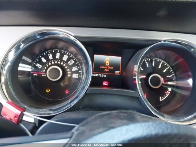 1ZVBP8EM0E5306931 Ford Mustang V6 Premium