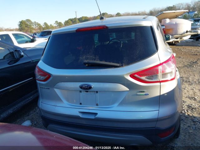 1FMCU9GX1GUB00289 Ford ESCAPE SE
