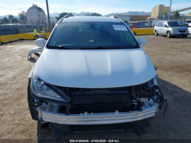 2C4RC1BGXHR795526 Chrysler Pacifica Touring-l