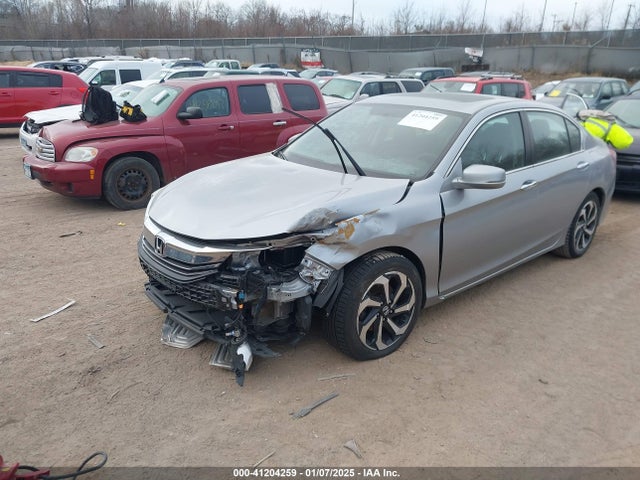 Honda ACCORD EX 2017 1HGCR2F7XHA211393 Image 2