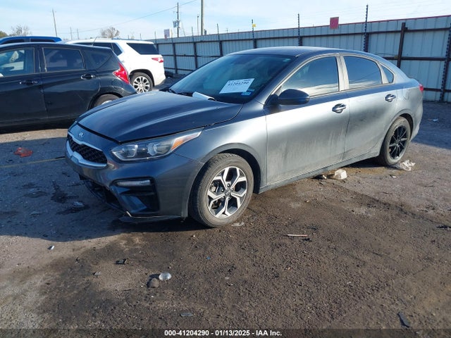 KIA Forte Lxs 2019 3KPF24AD7KE123494 Image 2