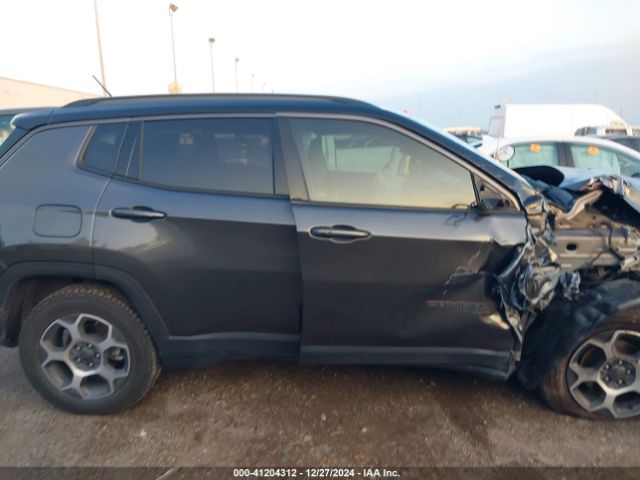 3C4NJDDB4NT186268 Jeep Compass Trailhawk 4x4
