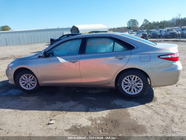 4T1BF1FK9HU387847 Toyota CAMRY LE