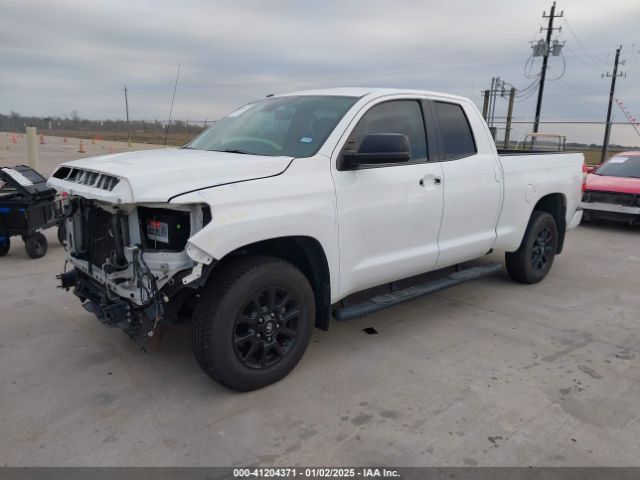 5TFRY5F19KX245581 Toyota Tundra Sr5 5.7l V8