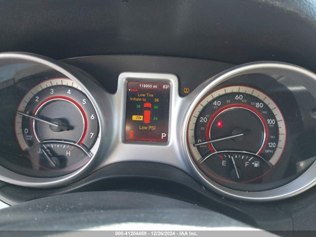 Продажа на аукционе авто 2015 Dodge Journey Sxt, vin: 3C4PDCBG2FT524678, номер лота: 41204459