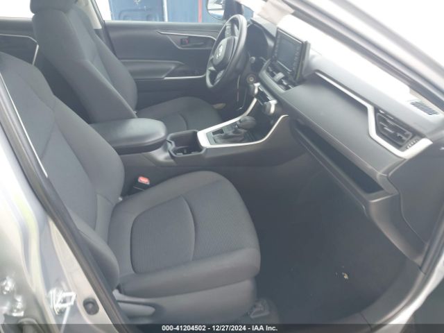 2T3F1RFV9NC312577 Toyota RAV4 LE