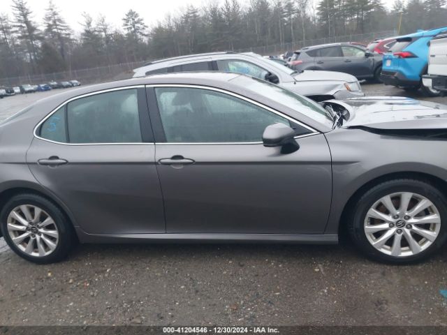 4T1B11HK2JU008009 Toyota CAMRY LE