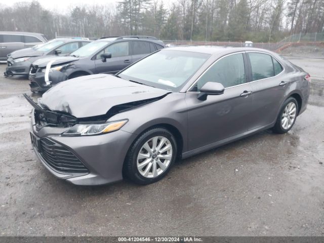 4T1B11HK2JU008009 Toyota CAMRY LE