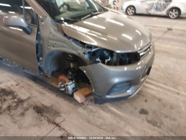 KL7CJPSM2MB371624 Chevrolet Trax Awd Lt